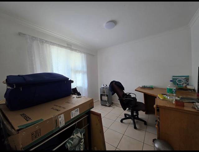 2 BEDROOM APARTMENT FOR SALE IN DELRO PARK